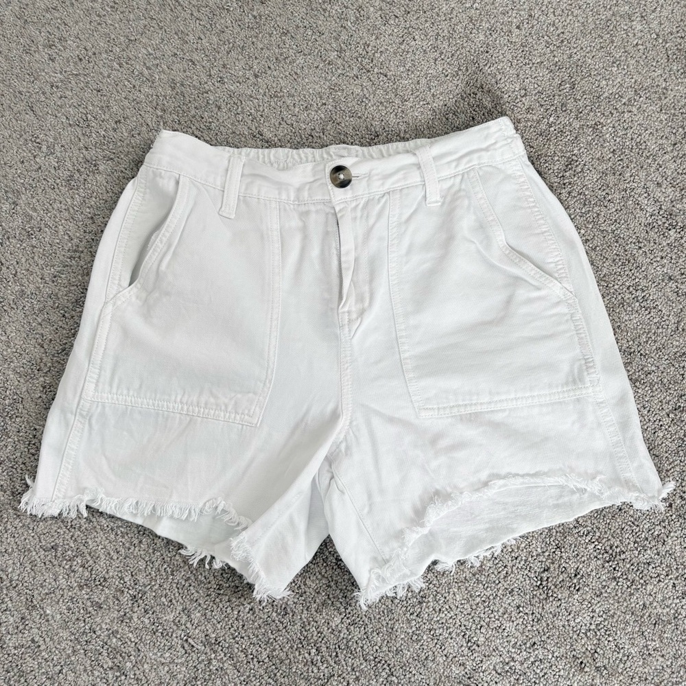 White Aerie shorts size XS